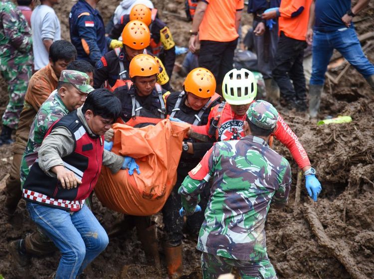 Empat Orang Tewas Akibat Tanah Longsor di Karo