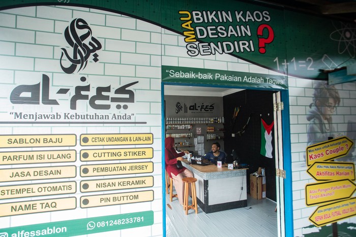 Jasa desain dan sablon di Desa Genting Pulur, Kepulauan Anambas.