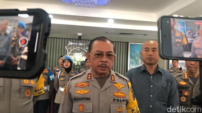 Kapolda Sumbar Irjen Suharyono