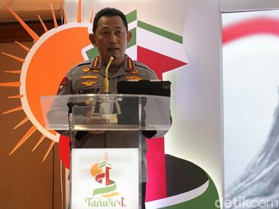 Kapolri Ajak Pemuda Muhammadiyah Wujudkan Indonesia Emas 2045