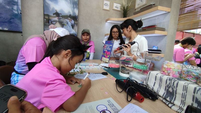 Keseruan Booth PIS di Pertamina Eco RunFest 2024, Ada Eco Craft-Eco Catch