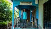 Internet juga dirasakan nelayan Desa Genting Pulur, tak hanya untuk berkomunikasi mereka juga menggunakannya untuk mencari informasi di bidang perikanan seperti cara-cara menangkap ikan modern dan sebagainya.