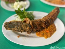 Pecel Lele Terlaris di Jakarta Barat Ini Jual 300 Ekor dalam 4 Jam