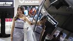 Potret SPG Pemanis GAIKINDO Jakarta Auto Week 2024