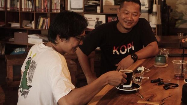 Suasana di tempat ngopi, Kopi Pulang di Palembang,