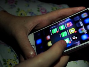 Video Menkes Dukung Larangan Bermedsos di Bawah 16 Tahun- Sumber Perundungan