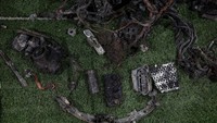 Puing-puing rudal balistik Rusia yang digunakan dalam serangan ke Dnipro dipamerkan di Ukraina. Para ahli memeriksa sisa-sisa untuk mengungkap rincian serangan.