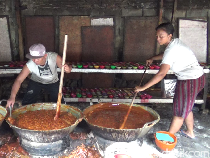 Cuan Manis Puluhan Juta Rupiah dari Bisnis Gula Merah di Lumajang