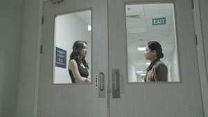 Angel juga sering melakukan manipulasi bahkan bersitegang dengan Lulu Tobing hingga Happy Salma. Foto: dok Falcon Black