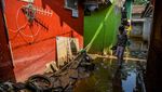 3 Rumah Rusak Akibat Tanggul Sungai Jebol di Kabupaten Bandung