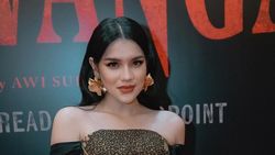 Davina Karamoy Ditempeli Aura Rani Davina Karamoy Ditempeli Aura Rani