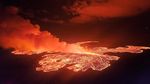 Detik-detik Gunung Berapi Islandia Meletus Semburkan Lava