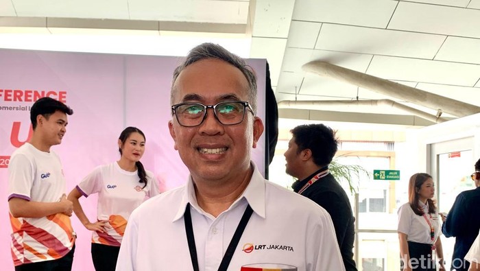 Direktur Utama LRT Jakarta Hendri Saputra