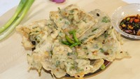 Di Gandaria Utara ada Arqua Food, jual tempe mendoan enak dan murah meriah. Harganya Rp 3.000 per biji. Foto: Site Culinary/Visual