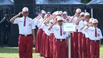 Saat Mendikdasmen Nyanyi Laskar Pelangi di Hari Guru Nasional 2024