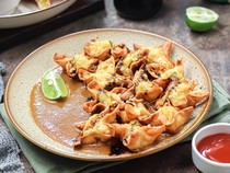 12 Makanan di Bandung yang Lagi Hits, Wajib Cobain!