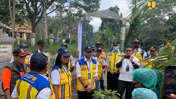 Kementerian PU Percepat Pembangunan Hunian buat Masyarakat Terdampak Erupsi Lewotobi.