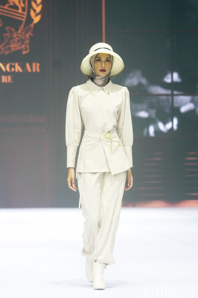 Inilah koleksi terbaru brand Zaskia Zungkar Signature, di ajang Jakarta Fashion Week 2025, bertempat di City Hall, Pondok Indah mall 3, Jakarta Selatan, Jumat [25/10/2024]. Foto: Mohammad Abduh/detikcom.