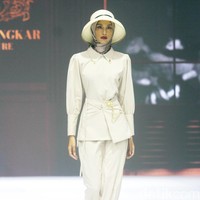 Inilah koleksi terbaru brand Zaskia Zungkar Signature, di ajang Jakarta Fashion Week 2025, bertempat di City Hall, Pondok Indah mall 3, Jakarta Selatan, Jumat [25/10/2024]. Foto: Mohammad Abduh/detikcom.