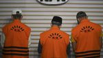 Ekspresi Gubernur Bengkulu Rohidin Mersyah Berbaju Tahanan KPK