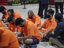 Video: Peran 24 Tersangka Kasus Mafia Akses Judi Online Komdigi