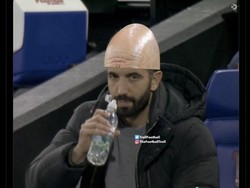 Dengan MU diimbangi Ipswich 1-1, Ruben Amorim diledek tidak ubahnya seperti Erik ten Hag. Foto: dok. Internet/X (Twitter)