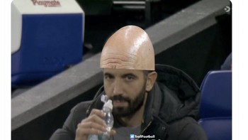 Meme Ruben Amorim ternyata Erik Ten Hag kala melawan Ipswich Town. Foto: X.com