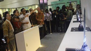 Pameran ini bertepatan dengan status keris Indonesia yang ditetapkan menjadi warisan budaya tak benda dunia oleh UNESCO pada 25 November 2024.