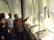 Keris Nggak Cuma soal Mistis, Buktikan Saja di Klinik Keris