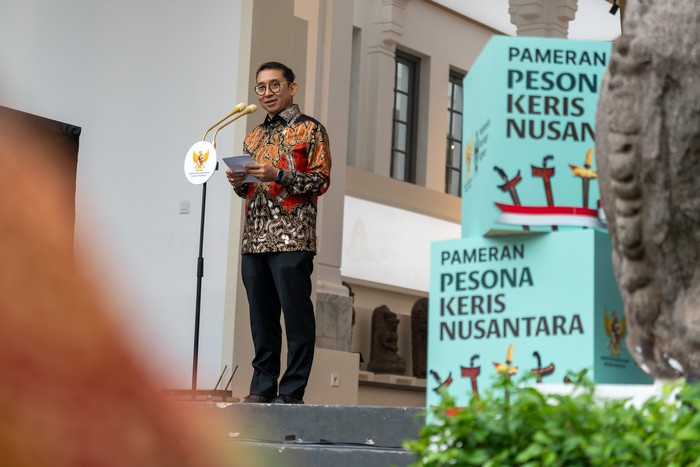 Menteri Kebudayaan Fadli Zon saat buka pameran Pesona Keris Nusantara di Museum Nasional Indonesia (MNI). Menteri Kebudayaan Fadli Zon saat buka pameran Pesona Keris Nusantara di Museum Nasional Indonesia (MNI).
