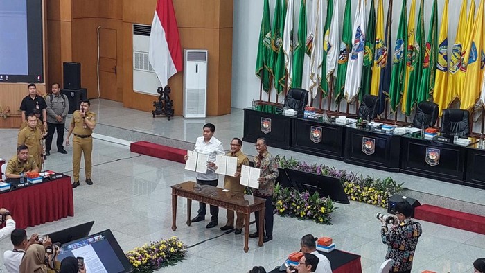 Penandatanganan SE Penghapusan Retribusi PBG