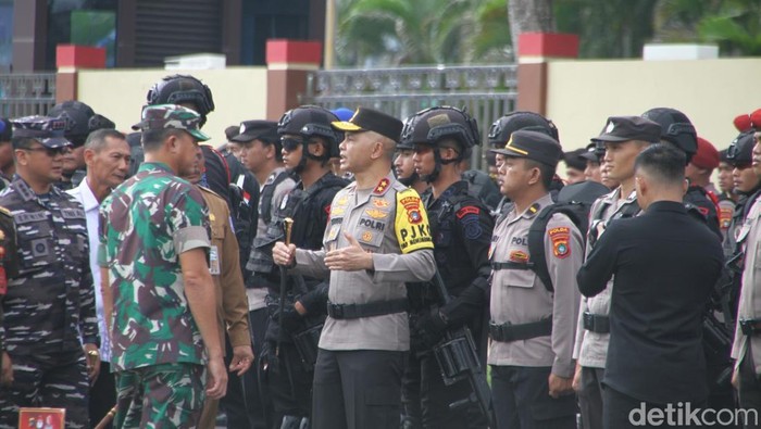 Polda Babel mengelar apel pasukan untuk pengamana Pilkada Serentak