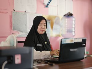 Berkat Internet, Kerja Serba Sat-set di Kantor Camat Jemaja