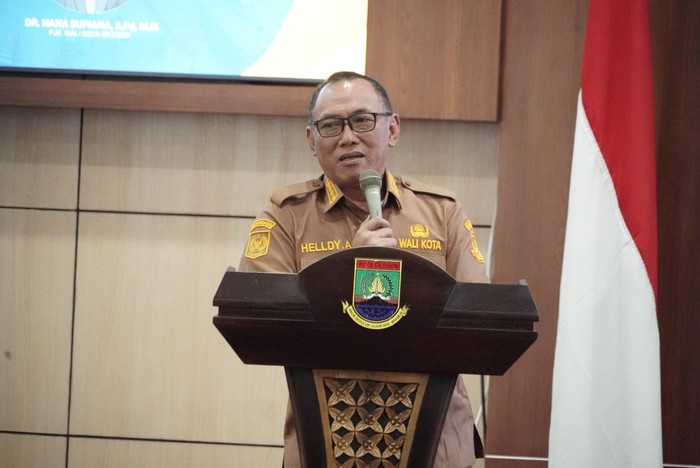 Wali Kota Cilegon Helldy Agustian