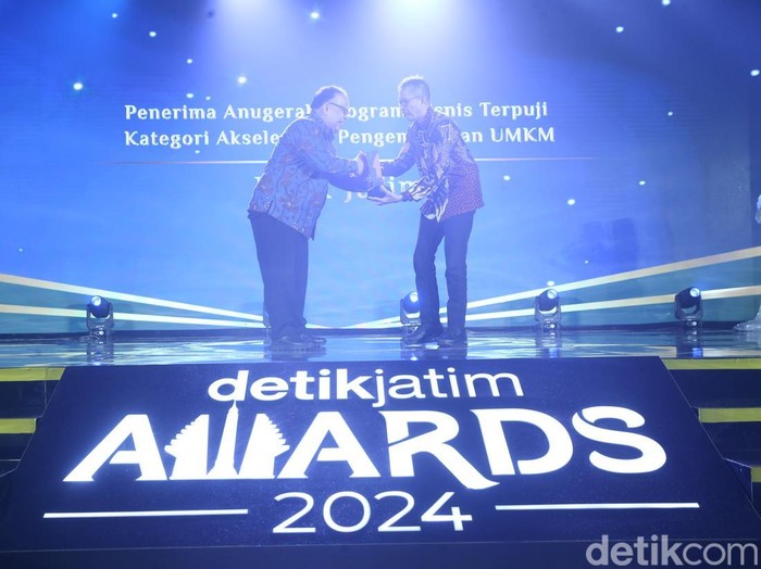 anugerah program bisnis terpuji dari detikjatim awards