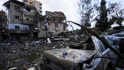 Beirut Hancur Lebur Setelah Serangan Israel, Ini Potretnya