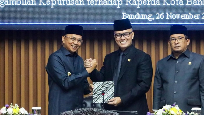 DPRD dan Pemkot Bandung telah menyepakati Anggaran Pendapatan dan Belanja Daerah (APBD) Kota Bandung 2025 senilai Rp 7,882 triliun.