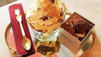 Guinness World Records juga pernah mencatat sejarah bahwa ada es krim cokelat sundae yang ditawarkan dengan harga $ 25 ribu (Rp 371 juta). Dessert ini bernama Frrrozen Haute Chocolate Ice Cream Sundae yang dibuat oleh Serendipity 3 Restaurant. Foto: site news