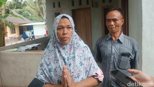 Nurul Hidayah, istri Sarapudin (49), warga Dusun Lendang Kekah, Desa Tampak Siring, Lombok Tengah.(Edi Suryansyah/detikBali)