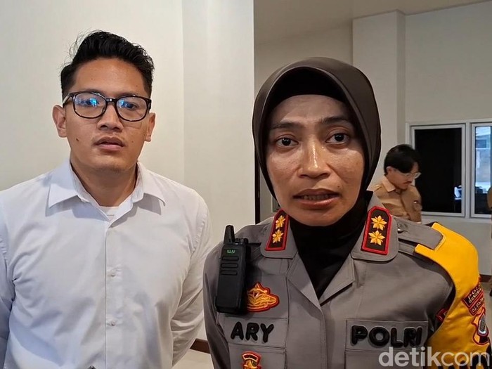 Kapolres Gunungkidul, AKBP Ary Murtini, saat memberikan keterangan di Wonosari, Gunungkidul, Selasa (26/11/2024).