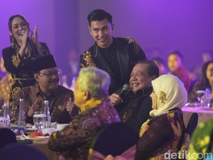 Deretan Peraih Anugerah Program Ekonomi Terpuji detikJatim Award 2024
