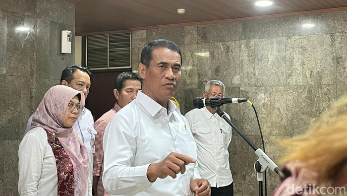 Mentan Amran Sulaiman