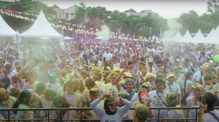 Paramount Color Walk 2023