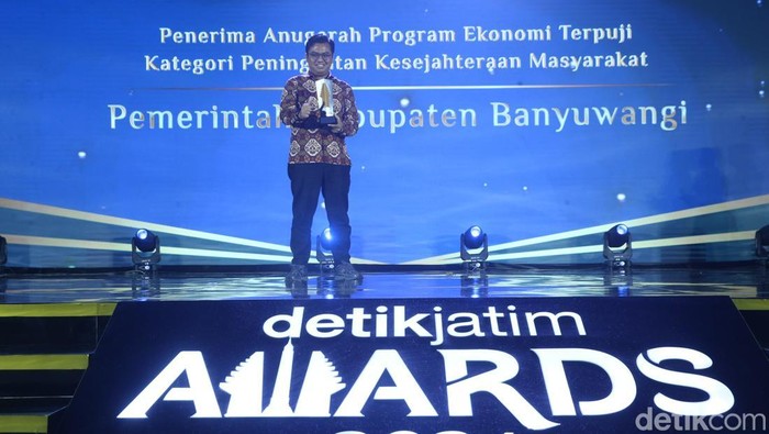 penghargaan untuk instansi anugerah program bisnis terpuji