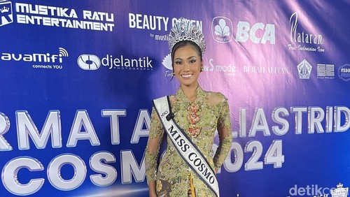 Puteri Indonesia Pariwisata 2024 Ketut Permata Juliastrid berhasil menjadi juara Miss Cosmo 2024. Sekaligus mencatat sejarah kemenangan Indonesia di ajang perdana Miss Cosmo 2024. Acara konferensi pers penyambutan Tata di Indonesia di Hutan Plataran (25/11/2024).