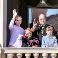 Dalam perayaan Hari Nasional Monako pada 19 November tampak keluarga Pangeran Albert berkumpul untuk merayakan persatuan negara kecil berpengaruh. Foto: dok. Instagram @palaisprincierdemonaco