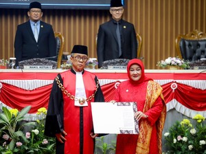Rieke Suryaningsih Dilantik Jadi Wakil Ketua DPRD Bandung