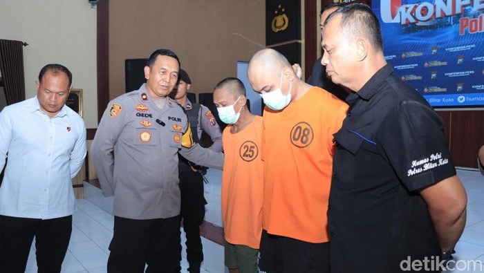 Tersangka pengedar sabu dan pil dobel L