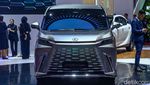 Usung Turbo Hybrid Electric, Ini Tampang Mobil Para Sultan Lexus LM 500h