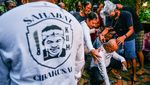 Aksi Relawan Dedi Mulyadi Cukur Rambut di Subang